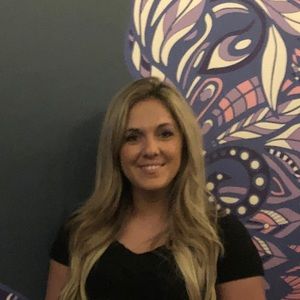 Meet your Posher, Nikki